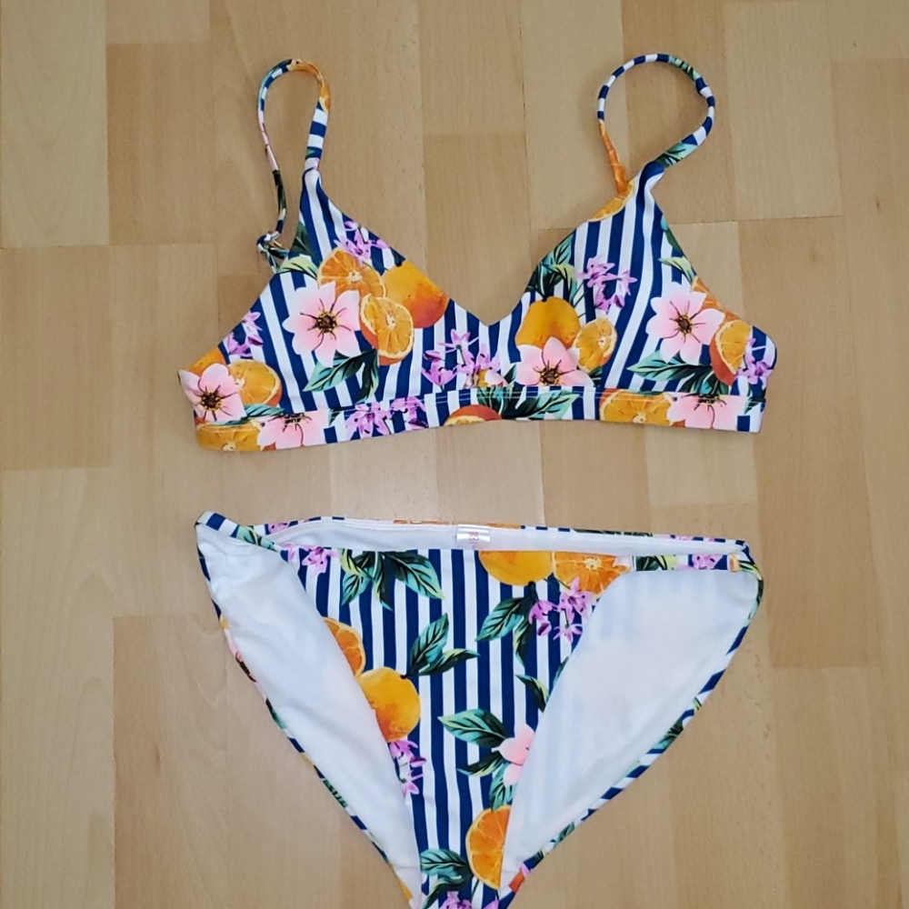 π€Bathing suit 2pcs πΌπππ - Picture 2 of 11